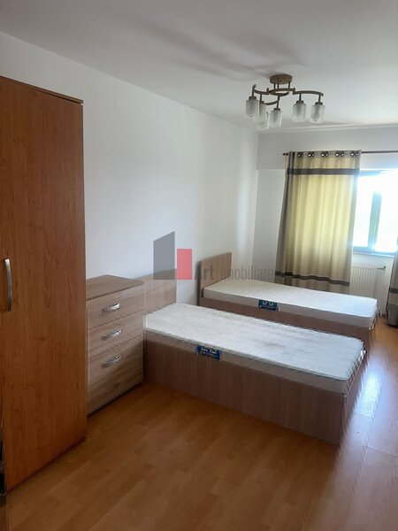 Ghica Plazza, apartament 3 camere.